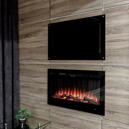 Apartment In The Center! Panoramic Windows! Fireplace! Chişinǎu Buitenkant foto